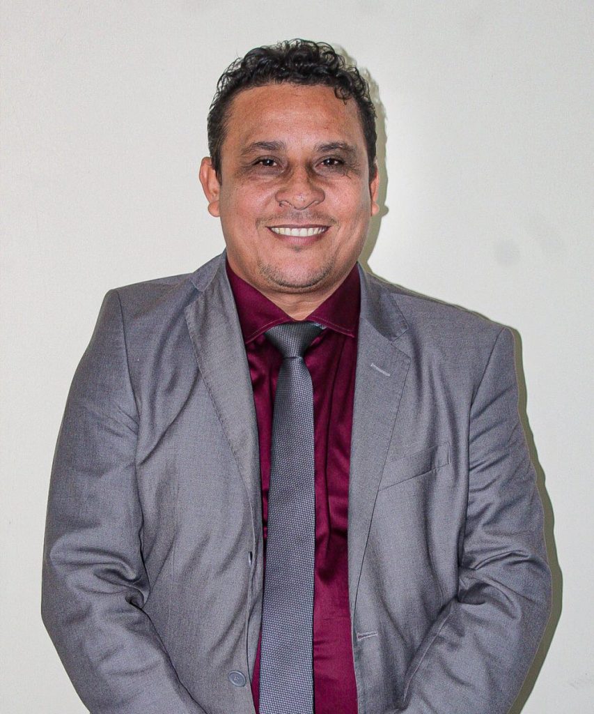 Manoel Messlas Nascimento de Olivelra (PDT 12)